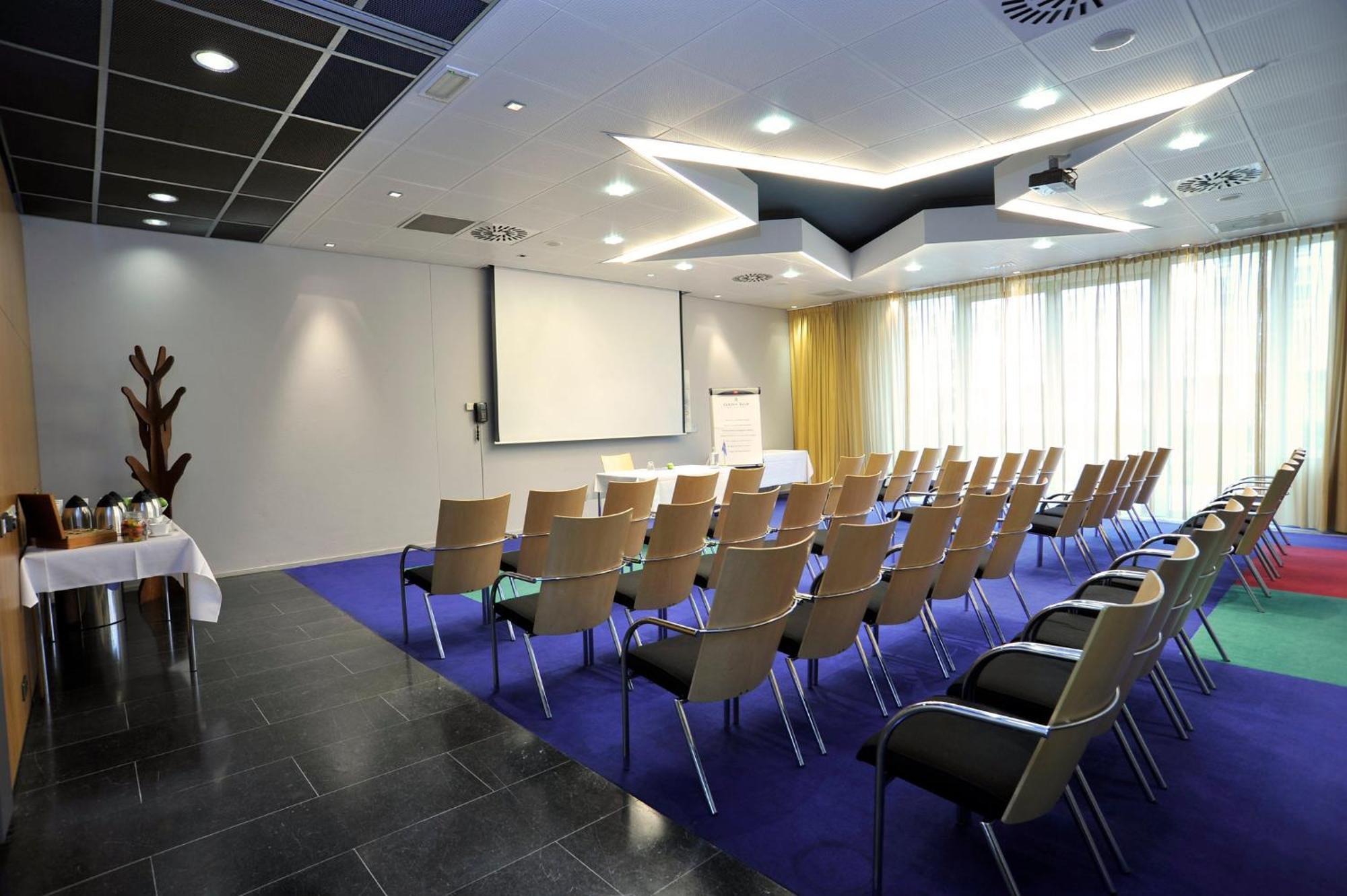 Garner Hotel Maastricht By Ihg Екстер'єр фото