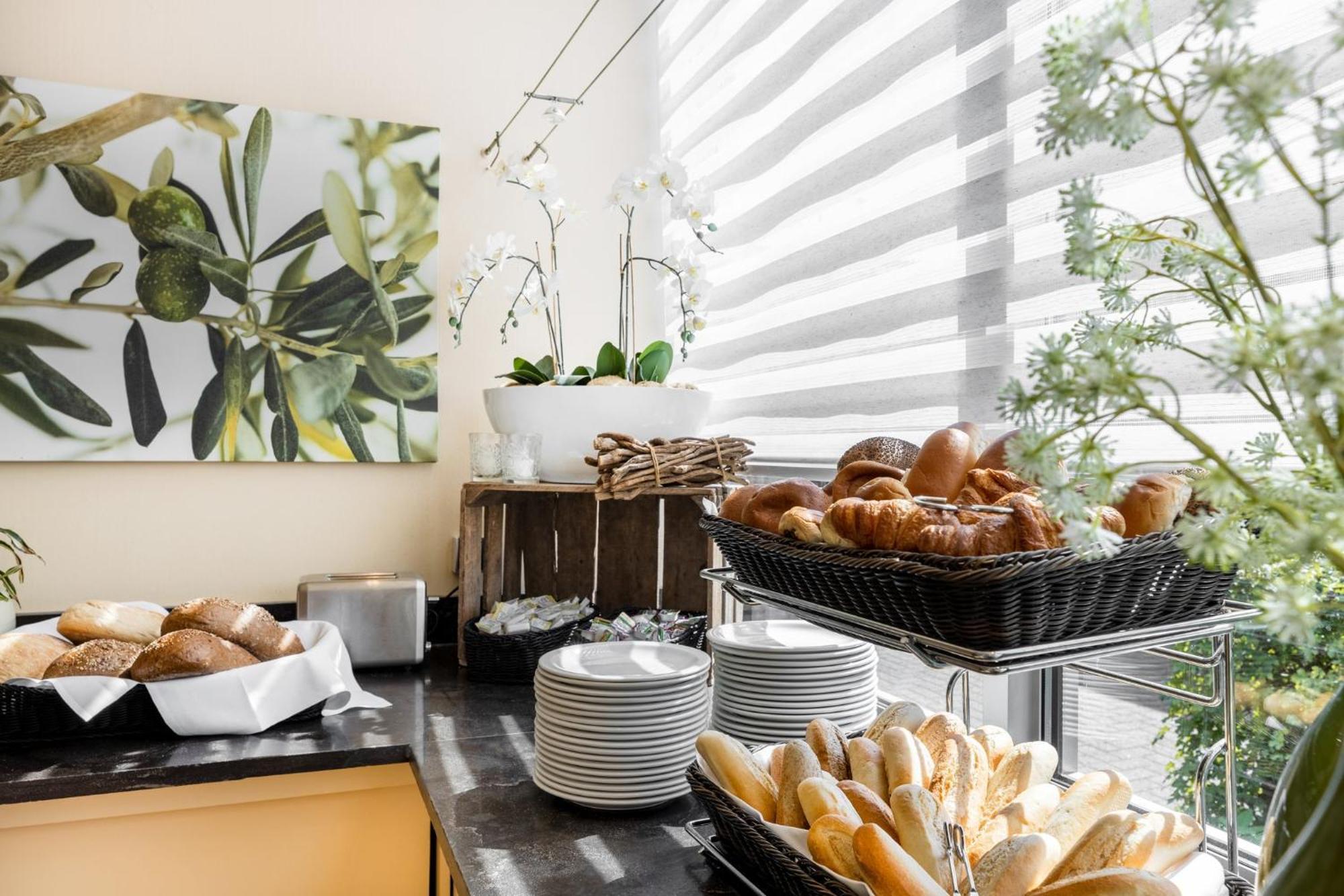 Garner Hotel Maastricht By Ihg Екстер'єр фото